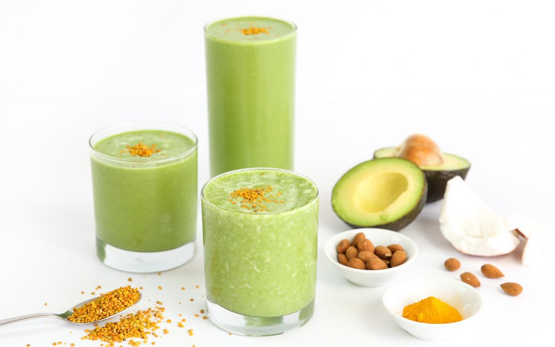Quick Breakfast Recipe: A Healthy Smoothie from Beekeeper’s Naturals
