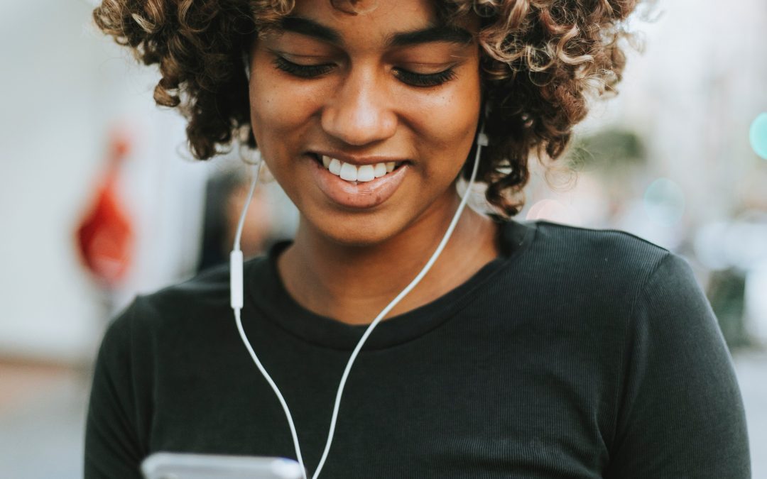 5 Podcasts Mompreneurs will Love