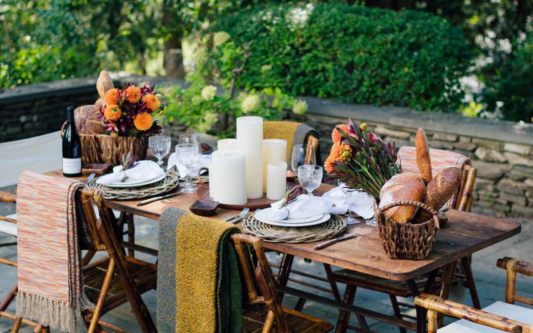 5 Essentials for a Fall Tablescape from Host to Perfection