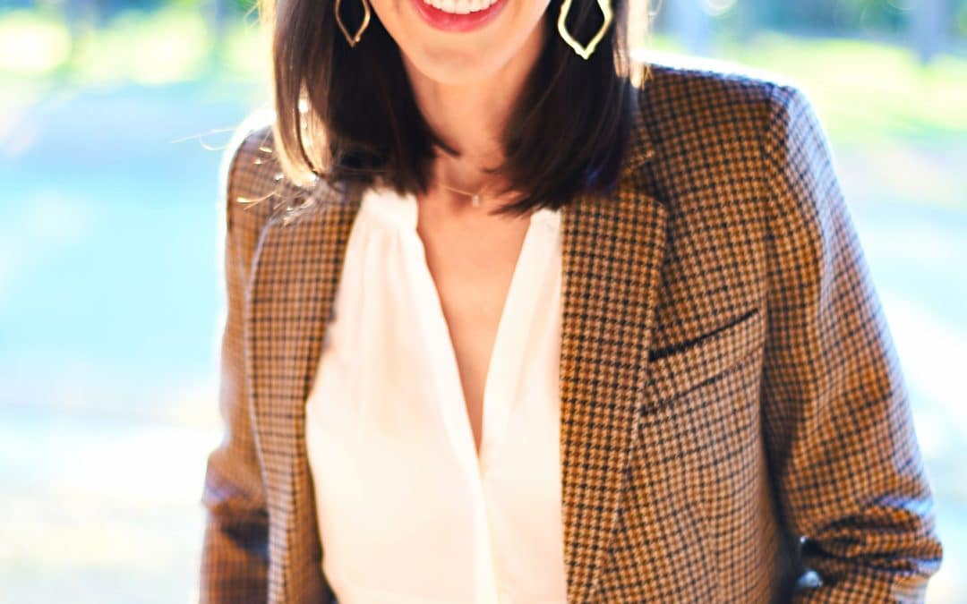 Meet a Mom: Author Brooke Fossey!