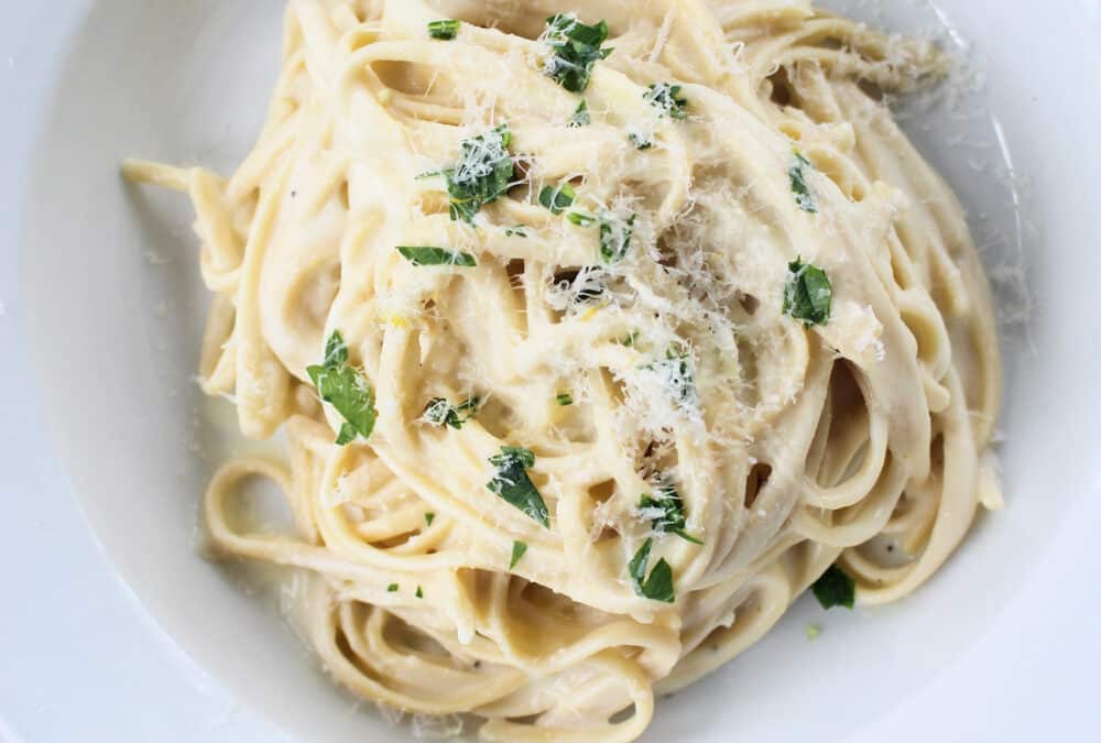 Weeknight Meal: Healthy Cauliflower Alfredo Pasta Recipe