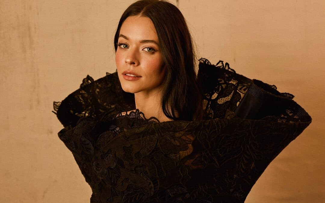 Meet a Mom: Pretty Little Liars Star Sasha Pieterse